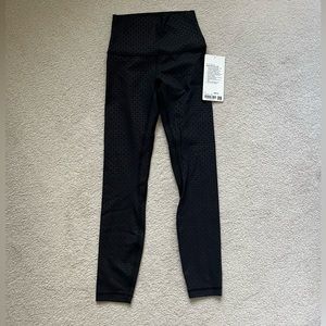 NWT size 2 lululemon Align HR pant 25” Subtle pattern